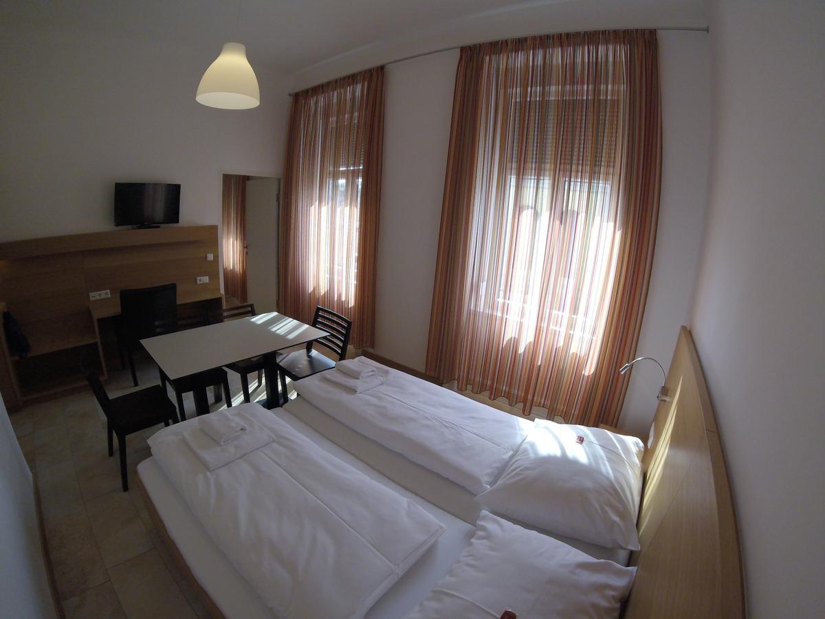 Hotel Aton Graz Luaran gambar